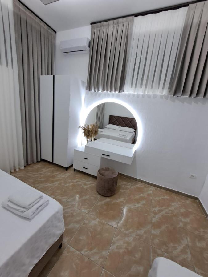 Vila Pushimi Regis Velipojë Exteriér fotografie