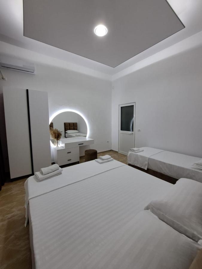 Vila Pushimi Regis Velipojë Exteriér fotografie